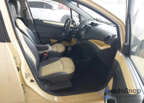 2014 Chevrolet Spark 1Lt Auto z USA, uszkodzony, nr VIN KL8CD6S92EC585310